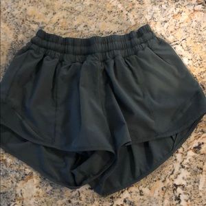 Army green lululemon  hotty hot shorts II